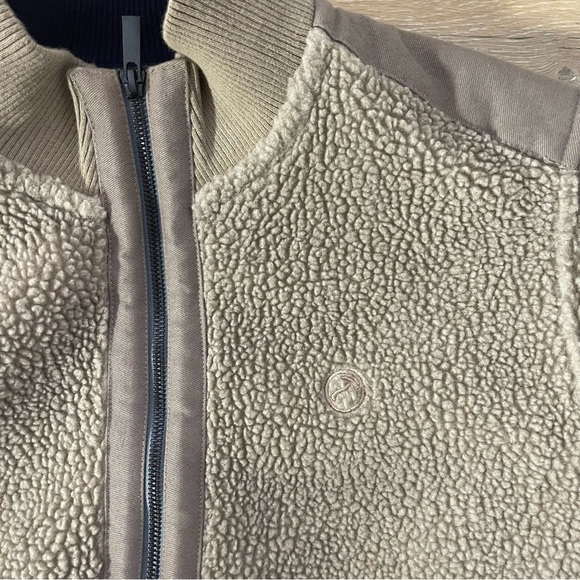 Hammer Made•Sherpa Full Zip Jacket•Size Medium - Picture 4 of 9